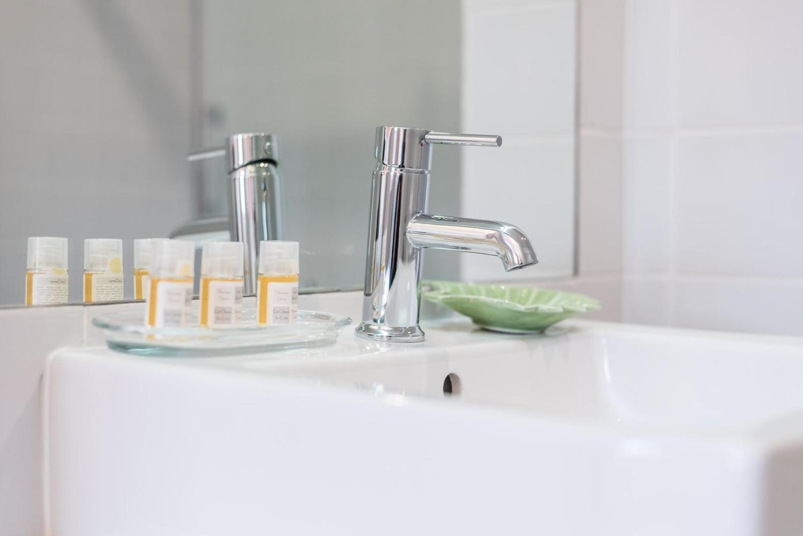 Guestready - Charming Studio In Porto! Buitenkant foto